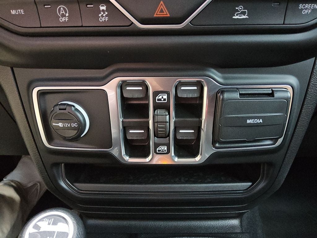2023 Jeep Wrangler 4-Door Sport Altitude 4x4