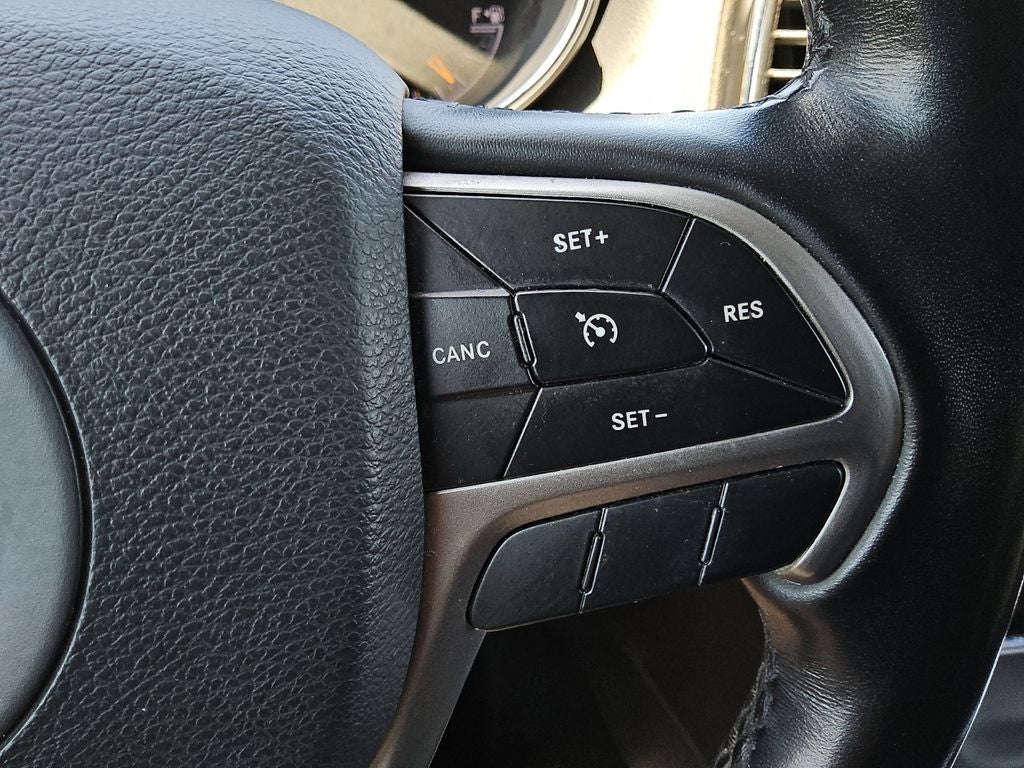 2022 Jeep Grand Cherokee WK Laredo X 4x2