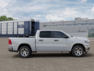 2026 RAM 1500 Lone Star Crew Cab 4x4 5'7' Box