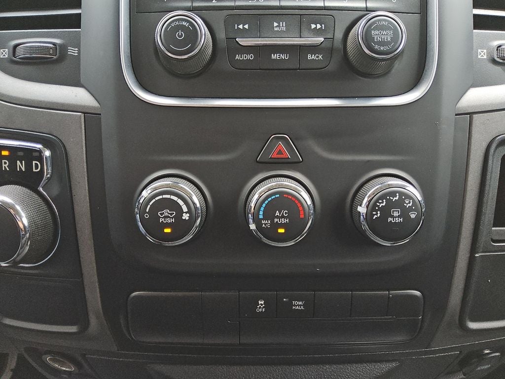 2019 RAM 1500 Classic Tradesman Regular Cab 4x2 8' Box