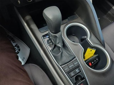 2022 Toyota Camry LE Hybrid