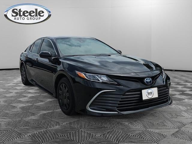 2022 Toyota Camry LE Hybrid