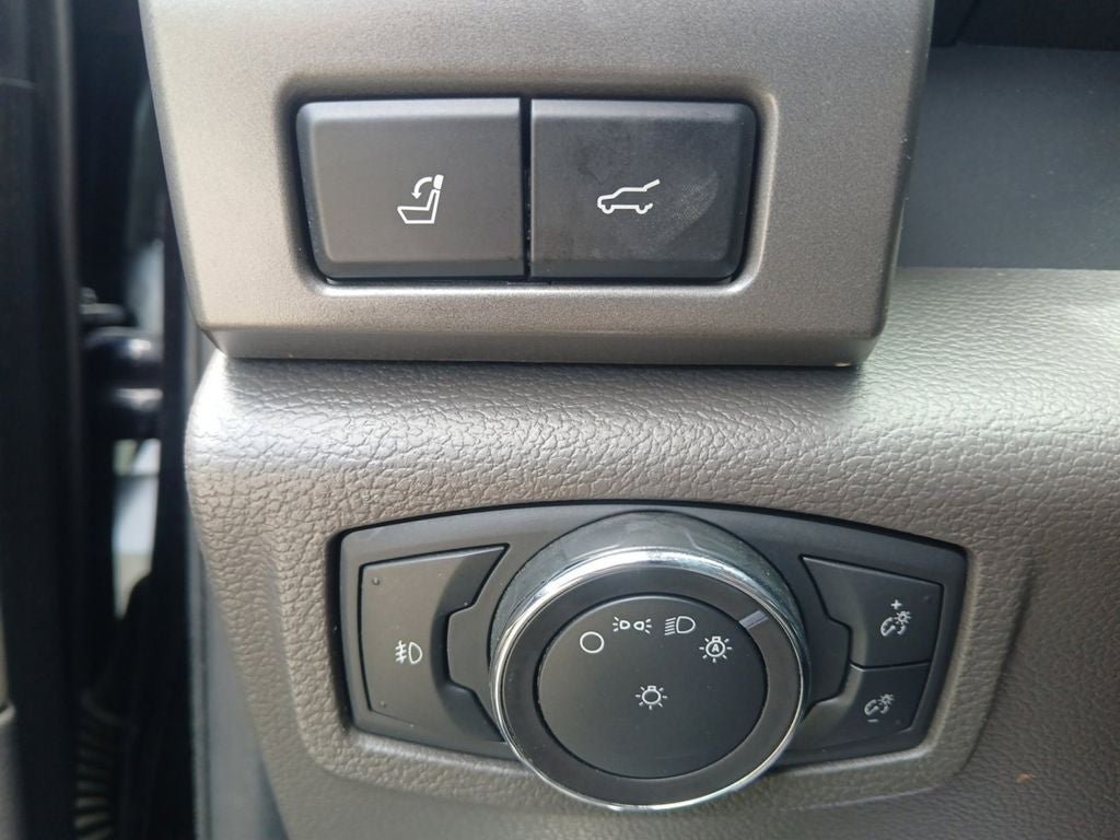 2021 Ford Expedition Max XLT