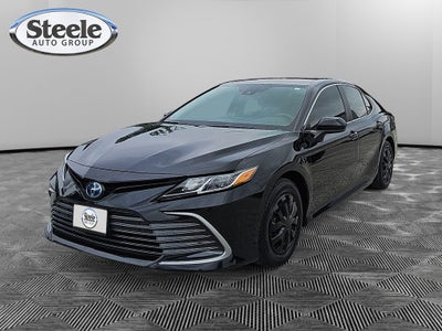 2022 Toyota Camry Hybrid LE