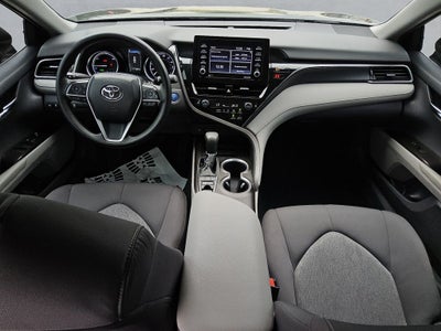 2022 Toyota Camry Hybrid LE