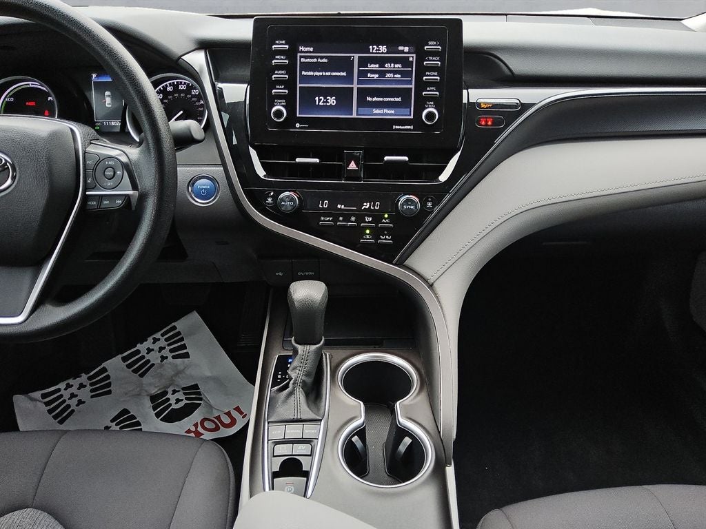 2022 Toyota Camry Hybrid LE