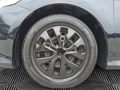 2022 Toyota Camry Hybrid LE