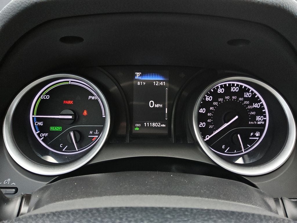 2022 Toyota Camry Hybrid LE