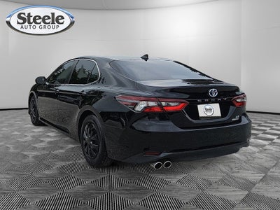 2022 Toyota Camry Hybrid LE