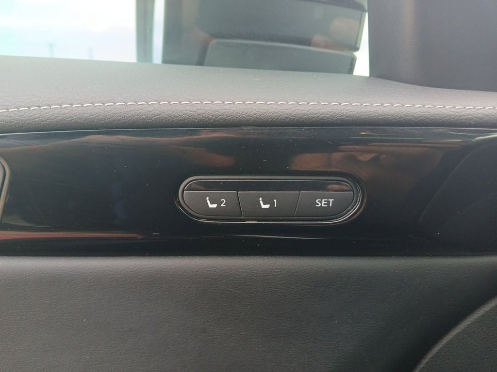 2025 INFINITI QX60 PURE