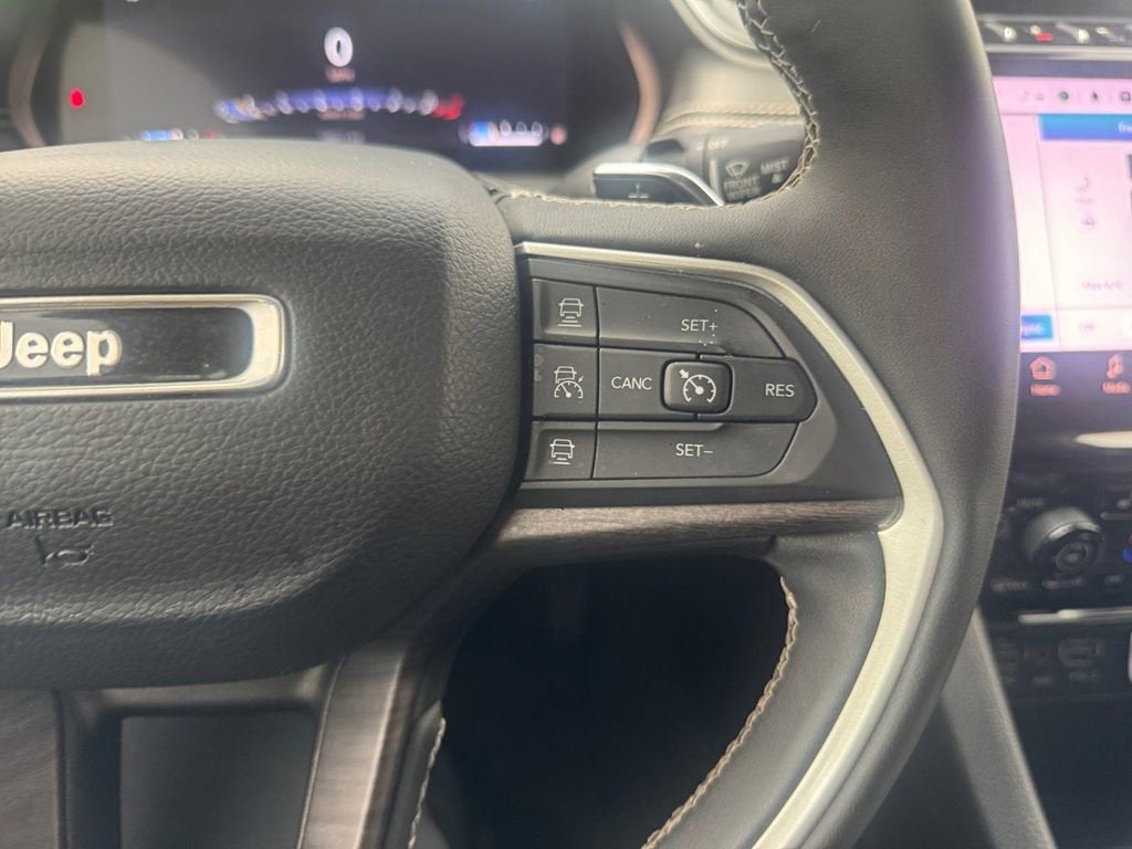2023 Jeep Grand Cherokee L Limited 4x4