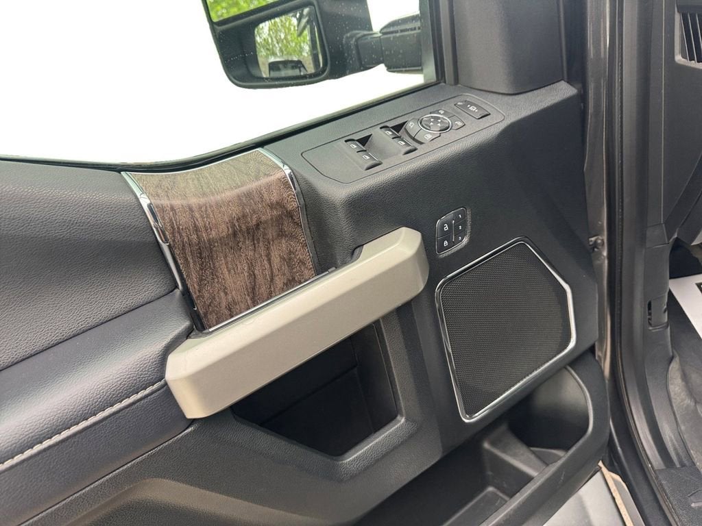 2018 Ford F-250 LARIAT