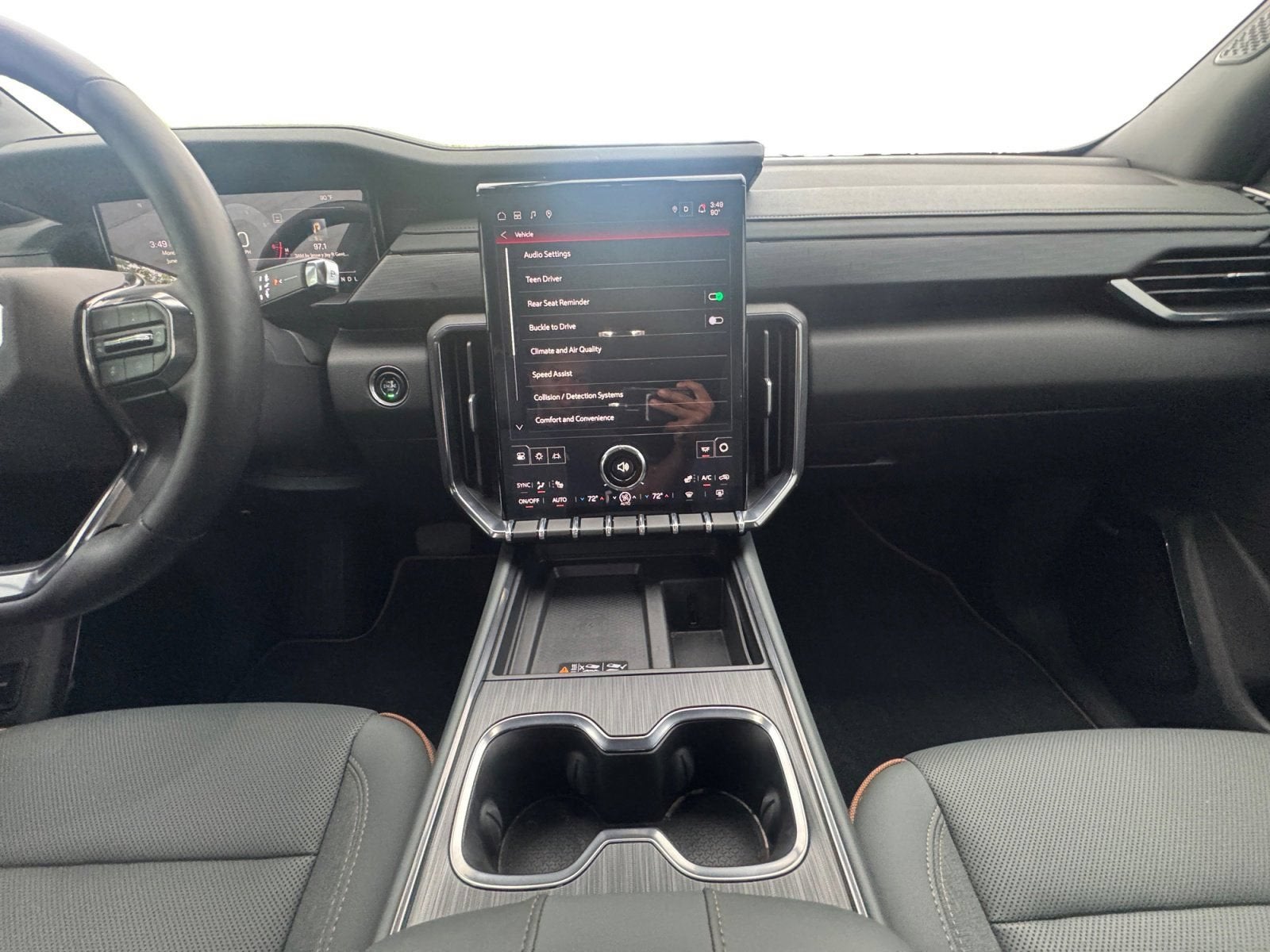 2024 GMC Acadia AT4