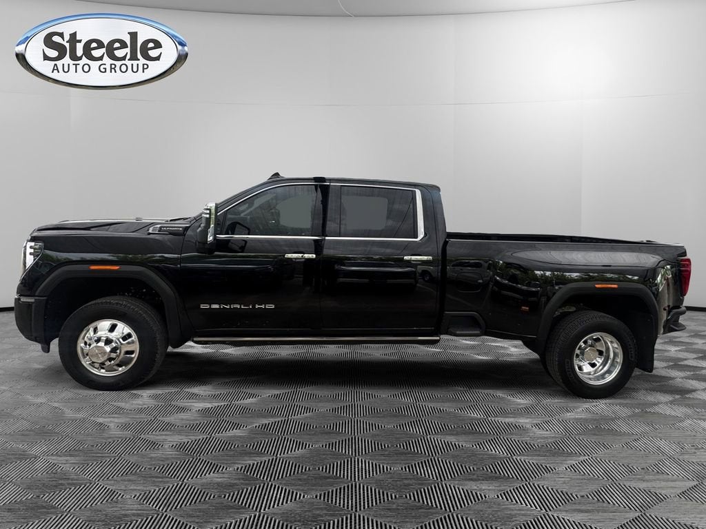 2026 GMC Sierra 3500 HD Denali Ultimate DRW