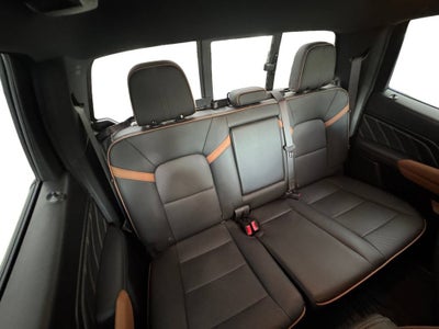 2025 GMC Canyon AT4
