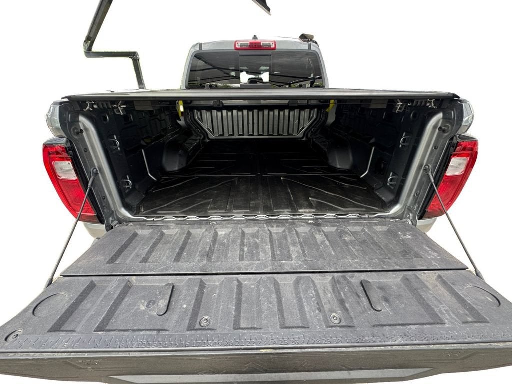 2025 GMC Canyon AT4