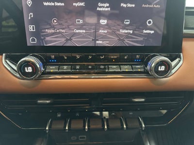 2025 GMC Canyon AT4