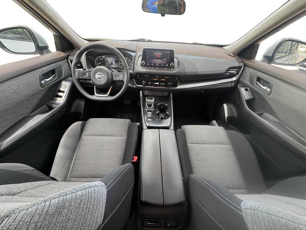 2021 Nissan Rogue SV FWD