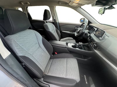 2021 Nissan Rogue SV FWD
