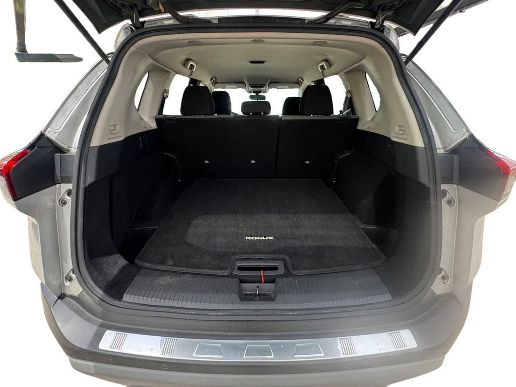 2021 Nissan Rogue SV FWD