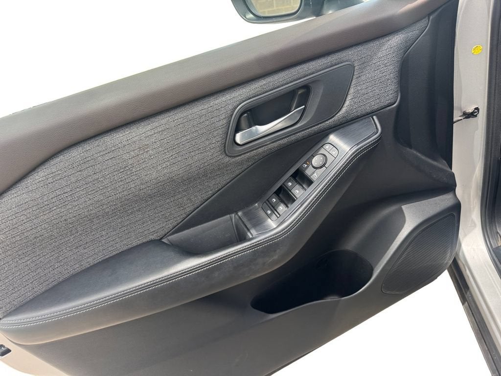 2021 Nissan Rogue SV FWD
