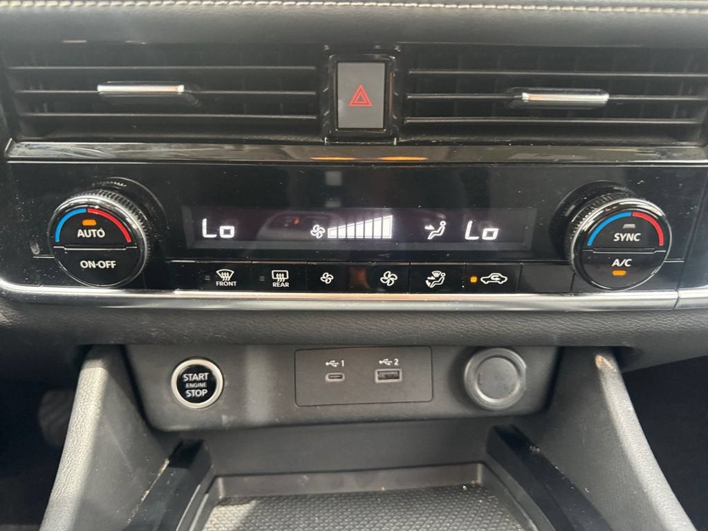 2021 Nissan Rogue SV FWD