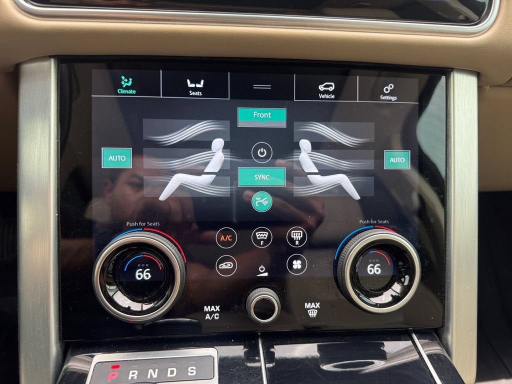 2020 Land Rover Range Rover P525 HSE
