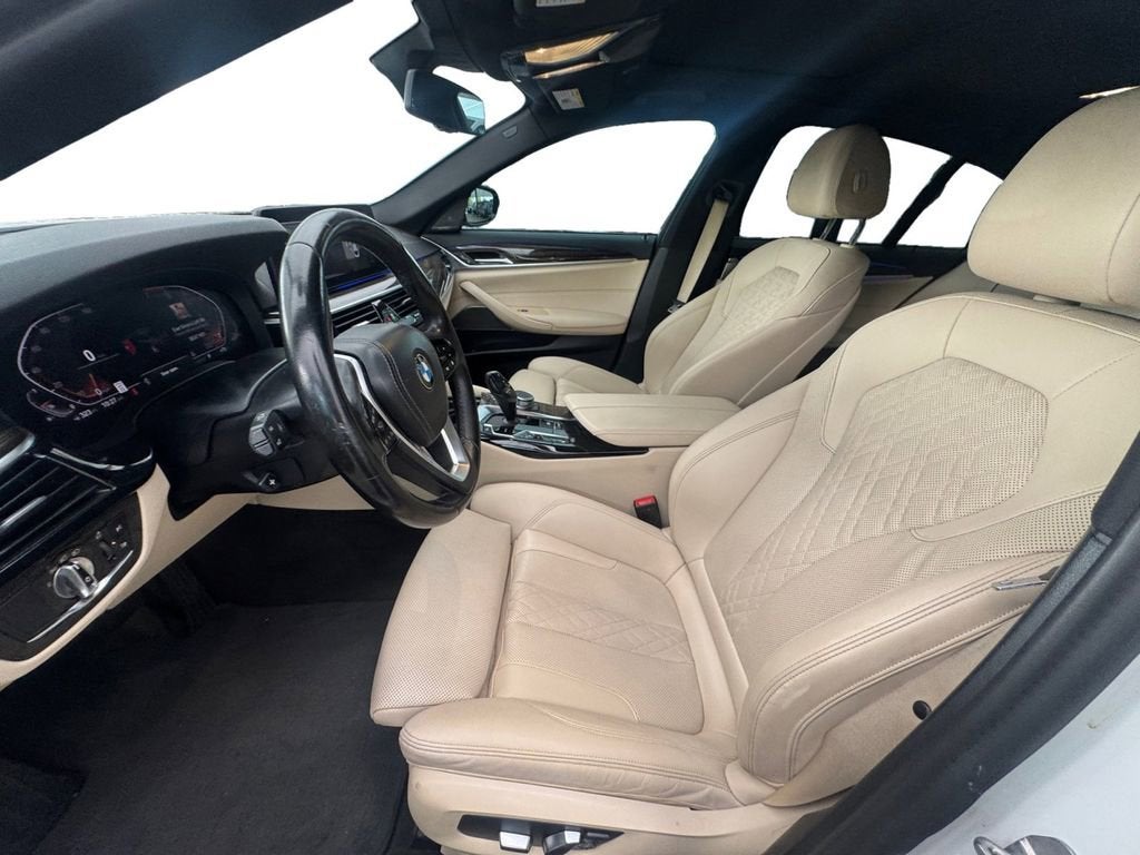 2021 BMW 530i 530i