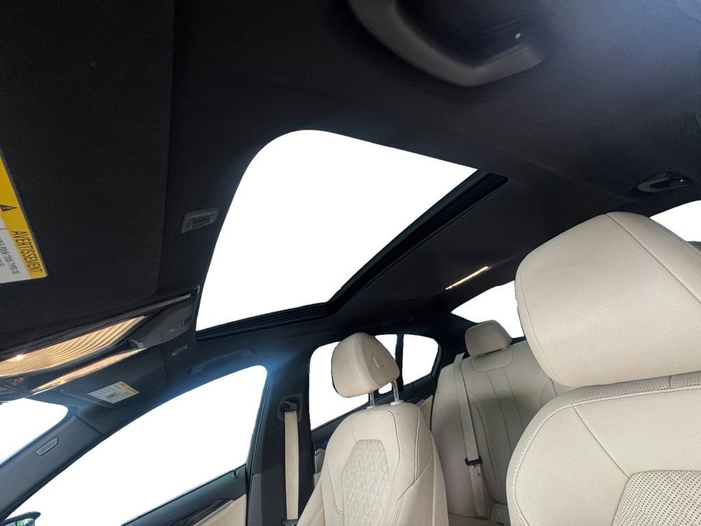 2021 BMW 530i 530i