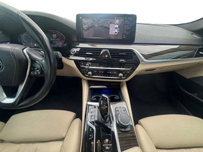 2021 BMW 530i 530i