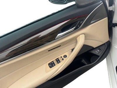 2021 BMW 530i 530i