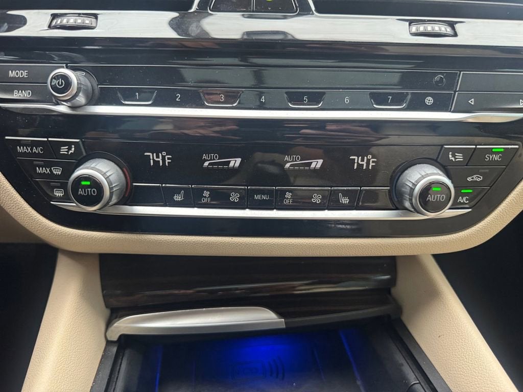 2021 BMW 530i 530i