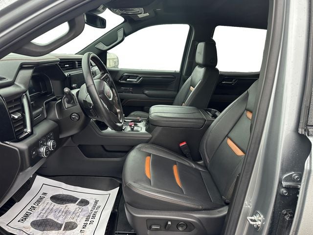 2025 GMC Sierra 1500 4WD Crew Cab Short Box AT4