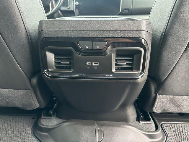2025 GMC Sierra 1500 4WD Crew Cab Short Box AT4