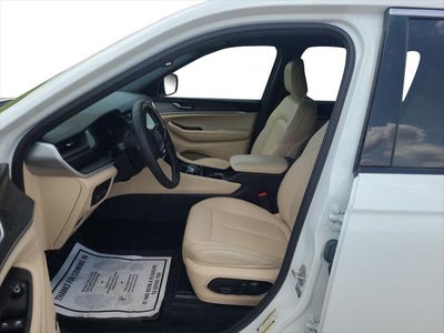 2024 Jeep Grand Cherokee L Limited 4x2