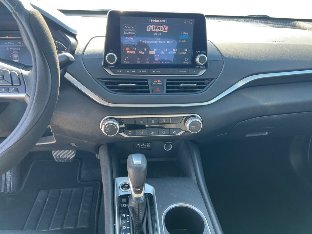 2022 Nissan Altima SV FWD