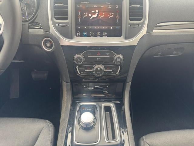 2023 Chrysler 300 Touring