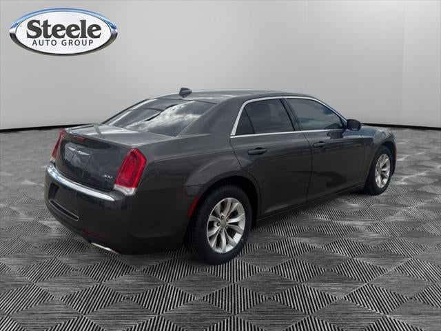 2023 Chrysler 300 Touring