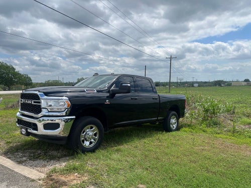 2024 RAM 3500 Tradesman Crew Cab 4x4 6'4' Box