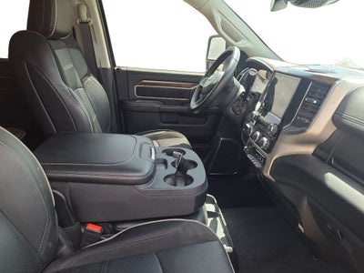 2024 RAM 2500 Laramie Crew Cab 4x4 6'4' Box