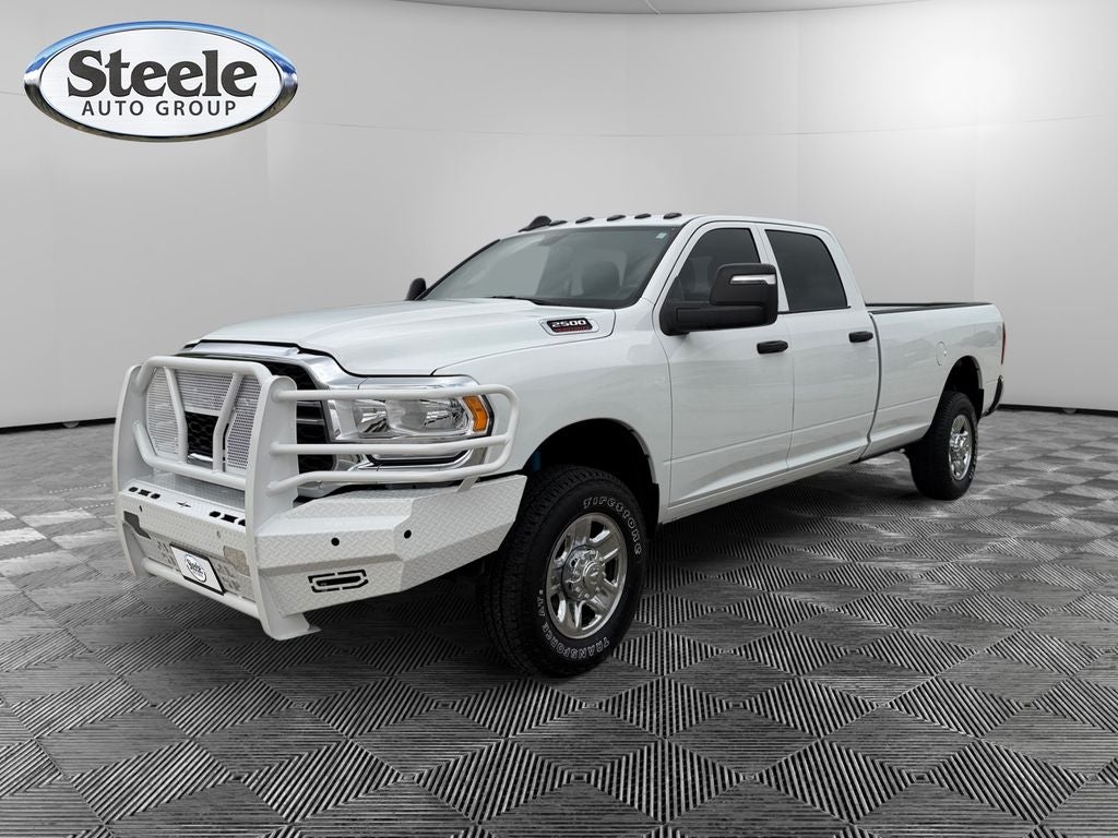 2024 RAM 2500 Tradesman Crew Cab 4x4 8' Box