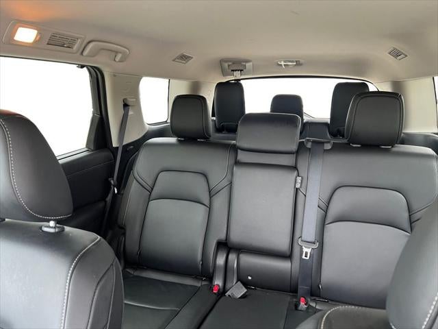 2025 Nissan Pathfinder SL FWD