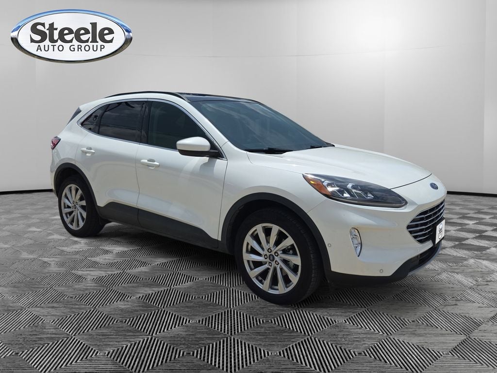 2022 Ford Escape Titanium
