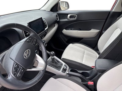 2024 Hyundai Venue SEL