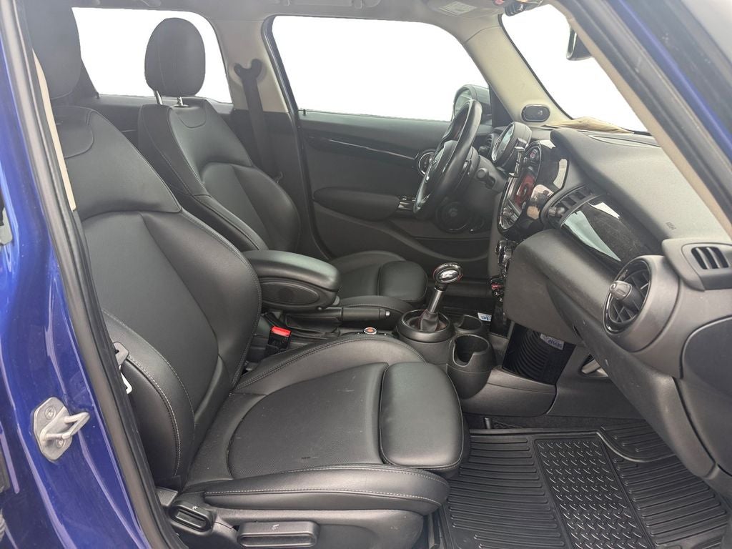 2019 MINI Cooper S Signature
