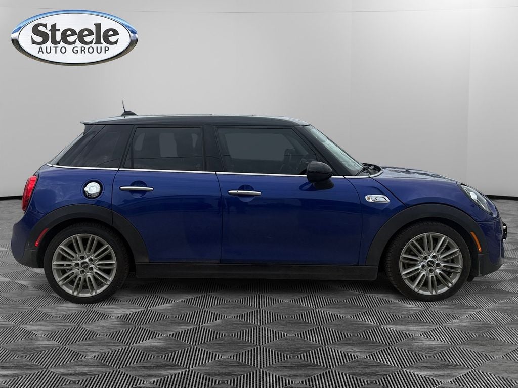 2019 MINI Cooper S Signature