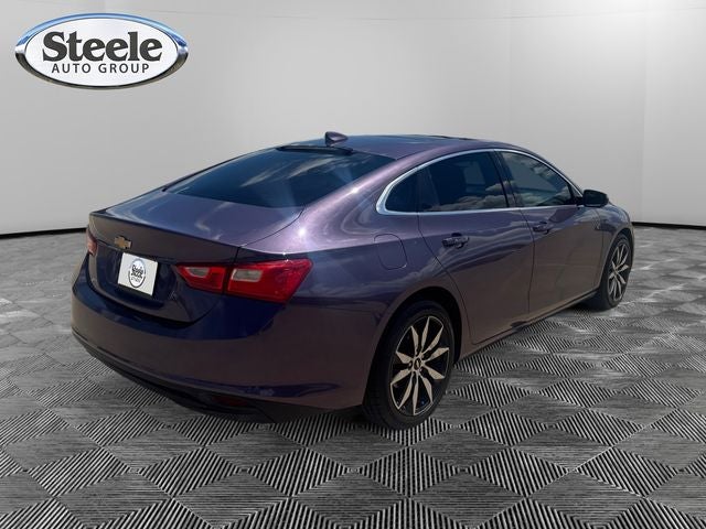 2017 Chevrolet Malibu LT 1LT