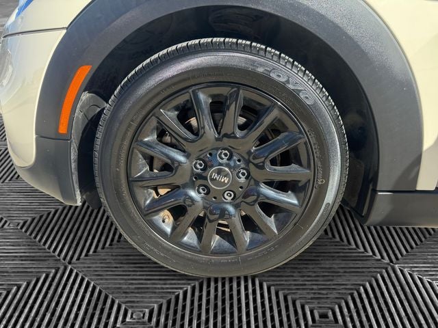 2018 MINI Cooper S Base