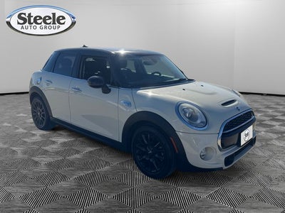 2018 MINI Cooper S Base