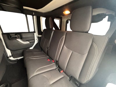 2018 Jeep Wrangler JK Unlimited Sahara 4x4